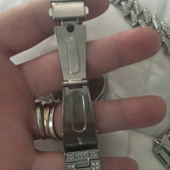 BNIB Mens Rhinestone Embellished Alloy Watch with Matching Bracelet - Picture 8 of 12